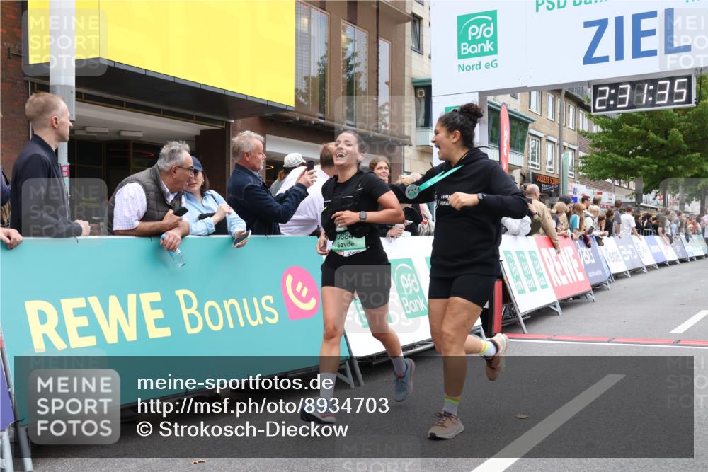 21.09.2025 - PSD Bank Halbmarathon Strokosch-Dieckow http://msf.ph/oto/8934703 21.09.2025 12:30:58 Ziel 3470, 3884 meine-sportfotos.de