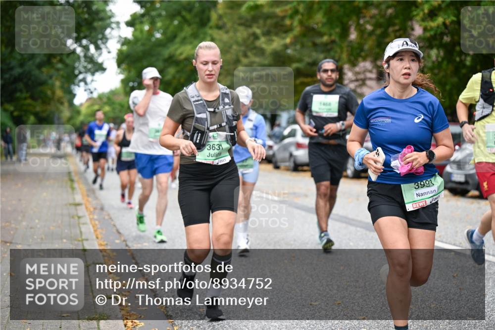 21.09.2025 - PSD Bank Halbmarathon Dr. Thomas Lammeyer http://msf.ph/oto/8934752 21.09.2025 10:57:07 Laufen 363, 1464, 3993 meine-sportfotos.de