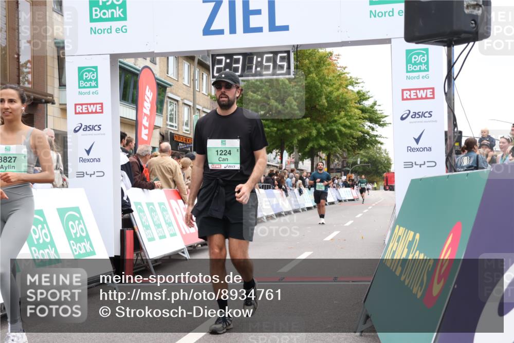 21.09.2025 - PSD Bank Halbmarathon Strokosch-Dieckow http://msf.ph/oto/8934761 21.09.2025 12:31:18 Ziel 1224, 3827 meine-sportfotos.de