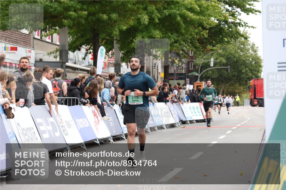 21.09.2025 - PSD Bank Halbmarathon Strokosch-Dieckow http://msf.ph/oto/8934764 21.09.2025 12:31:20 Ziel 1224, 2773, 3827 meine-sportfotos.de