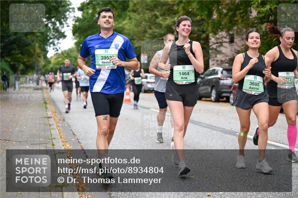21.09.2025 - PSD Bank Halbmarathon Dr. Thomas Lammeyer http://msf.ph/oto/8934804 21.09.2025 10:57:13 Laufen 3953, 1464, 3695, 12 meine-sportfotos.de