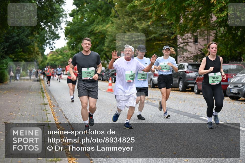 21.09.2025 - PSD Bank Halbmarathon Dr. Thomas Lammeyer http://msf.ph/oto/8934825 21.09.2025 10:57:18 Laufen 5, 1697, 3280, 1292, 1290, 3430, 4915 meine-sportfotos.de