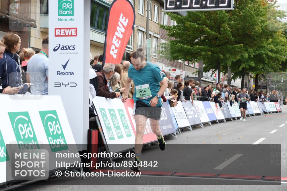 21.09.2025 - PSD Bank Halbmarathon Strokosch-Dieckow http://msf.ph/oto/8934842 21.09.2025 12:31:52 Ziel 2916, 3458 meine-sportfotos.de