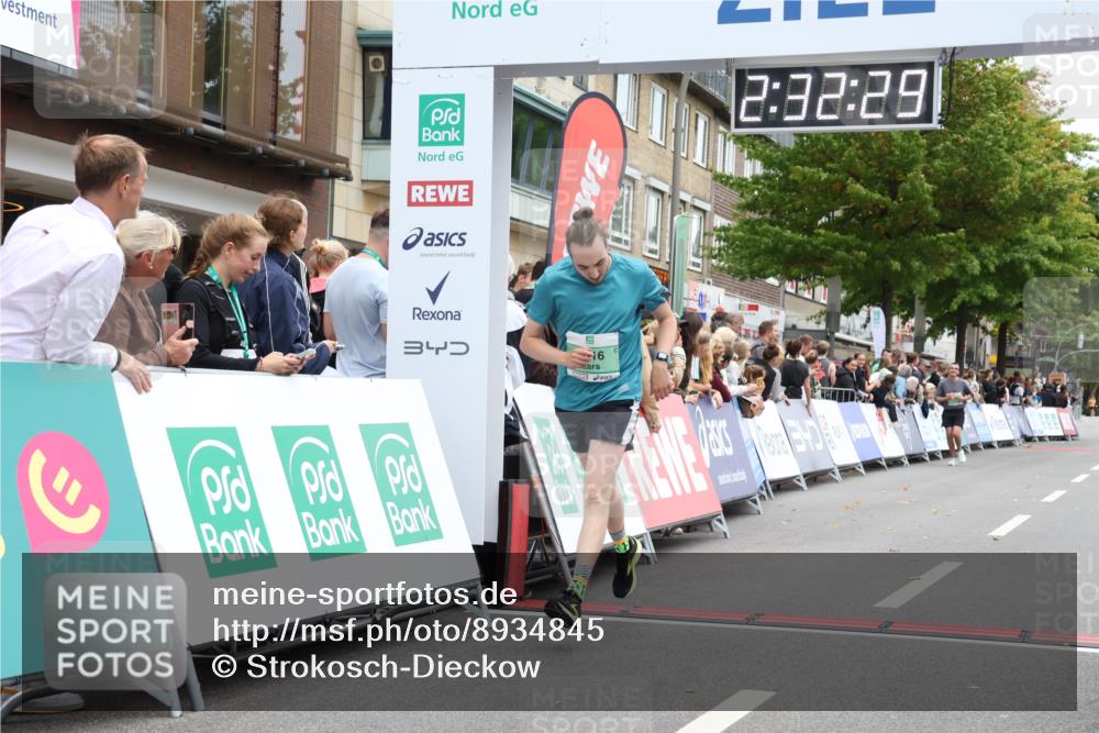 21.09.2025 - PSD Bank Halbmarathon Strokosch-Dieckow http://msf.ph/oto/8934845 21.09.2025 12:31:53 Ziel 2916 meine-sportfotos.de