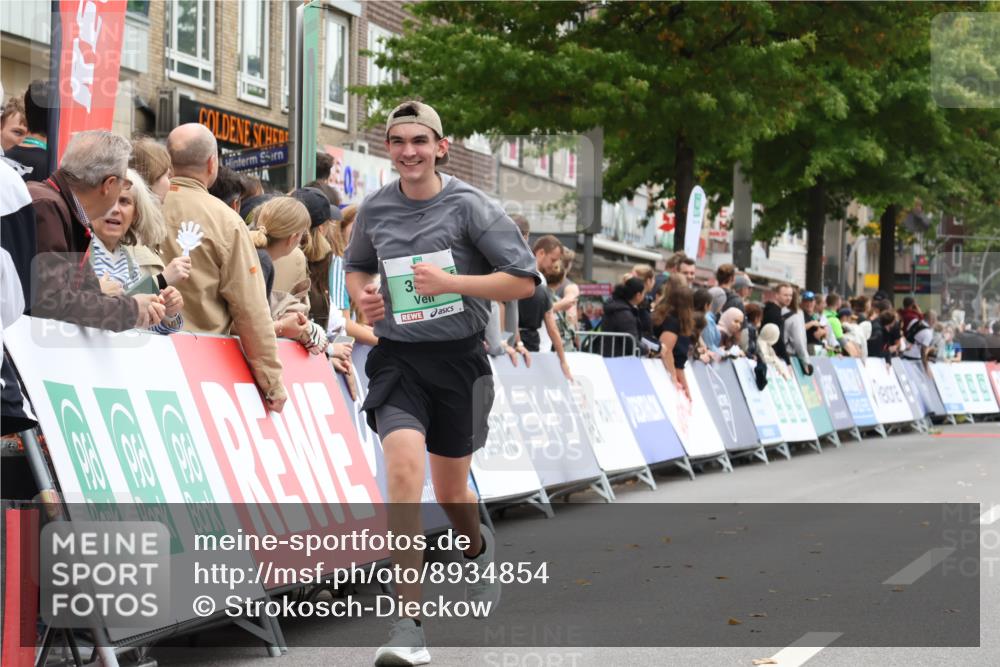 21.09.2025 - PSD Bank Halbmarathon Strokosch-Dieckow http://msf.ph/oto/8934854 21.09.2025 12:31:59 Ziel 2916, 3626 meine-sportfotos.de