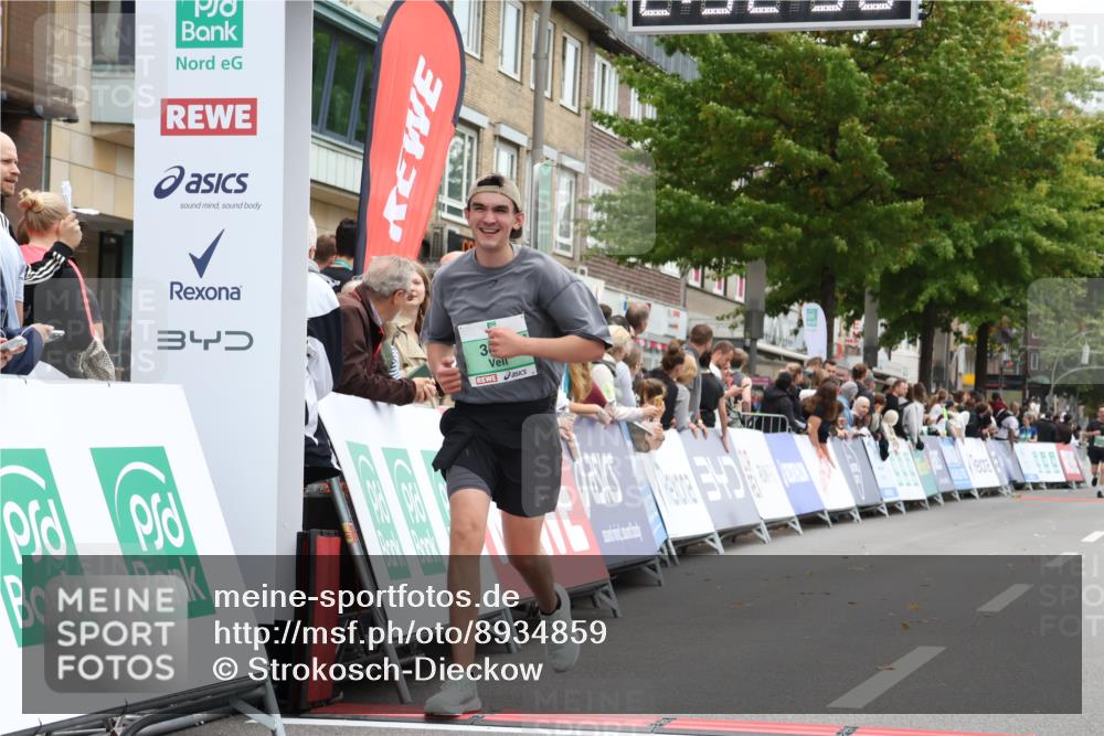 21.09.2025 - PSD Bank Halbmarathon Strokosch-Dieckow http://msf.ph/oto/8934859 21.09.2025 12:32:00 Ziel 2916, 3626 meine-sportfotos.de