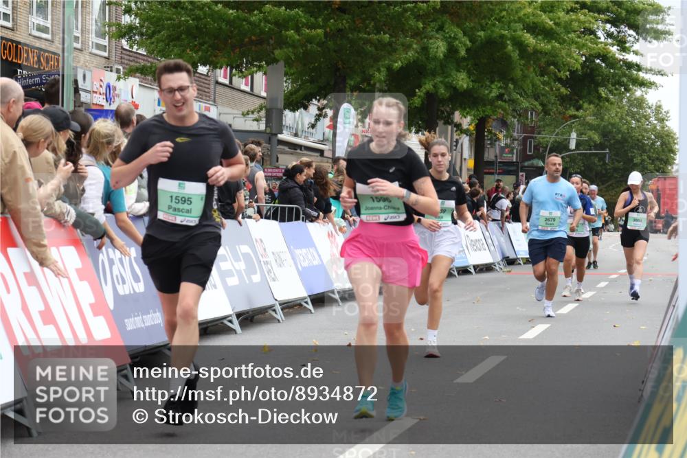 21.09.2025 - PSD Bank Halbmarathon Strokosch-Dieckow http://msf.ph/oto/8934872 21.09.2025 12:32:12 Ziel 1595, 1596, 2679, 3789 meine-sportfotos.de