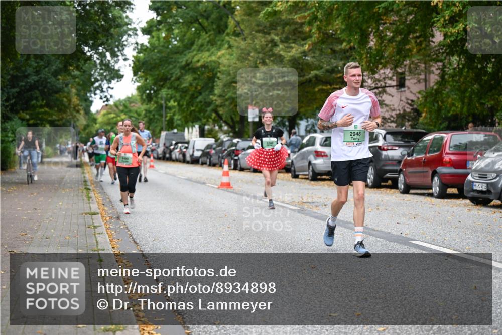 21.09.2025 - PSD Bank Halbmarathon Dr. Thomas Lammeyer http://msf.ph/oto/8934898 21.09.2025 10:57:26 Laufen 3490, 3740, 2948, 4915 meine-sportfotos.de