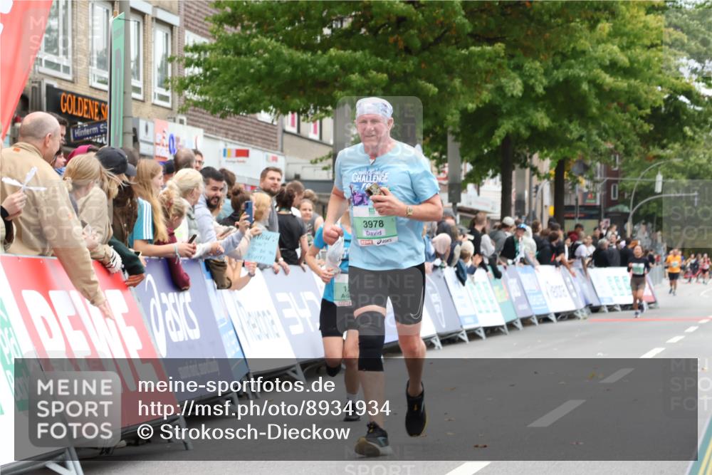 21.09.2025 - PSD Bank Halbmarathon Strokosch-Dieckow http://msf.ph/oto/8934934 21.09.2025 12:32:26 Ziel 1260, 3289, 3316, 3978, 3994 meine-sportfotos.de