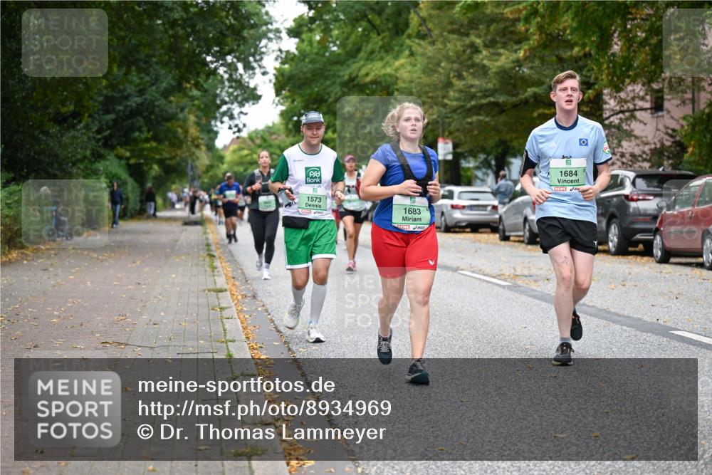21.09.2025 - PSD Bank Halbmarathon Dr. Thomas Lammeyer http://msf.ph/oto/8934969 21.09.2025 10:57:36 Laufen 1573, 1683, 1684 meine-sportfotos.de
