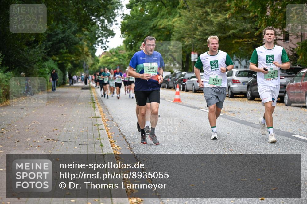 21.09.2025 - PSD Bank Halbmarathon Dr. Thomas Lammeyer http://msf.ph/oto/8935055 21.09.2025 10:57:46 Laufen 3001, 3197, 1576, 1575 meine-sportfotos.de