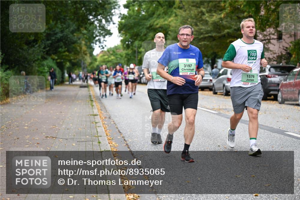 21.09.2025 - PSD Bank Halbmarathon Dr. Thomas Lammeyer http://msf.ph/oto/8935065 21.09.2025 10:57:47 Laufen 3007, 36, 3197, 1576 meine-sportfotos.de