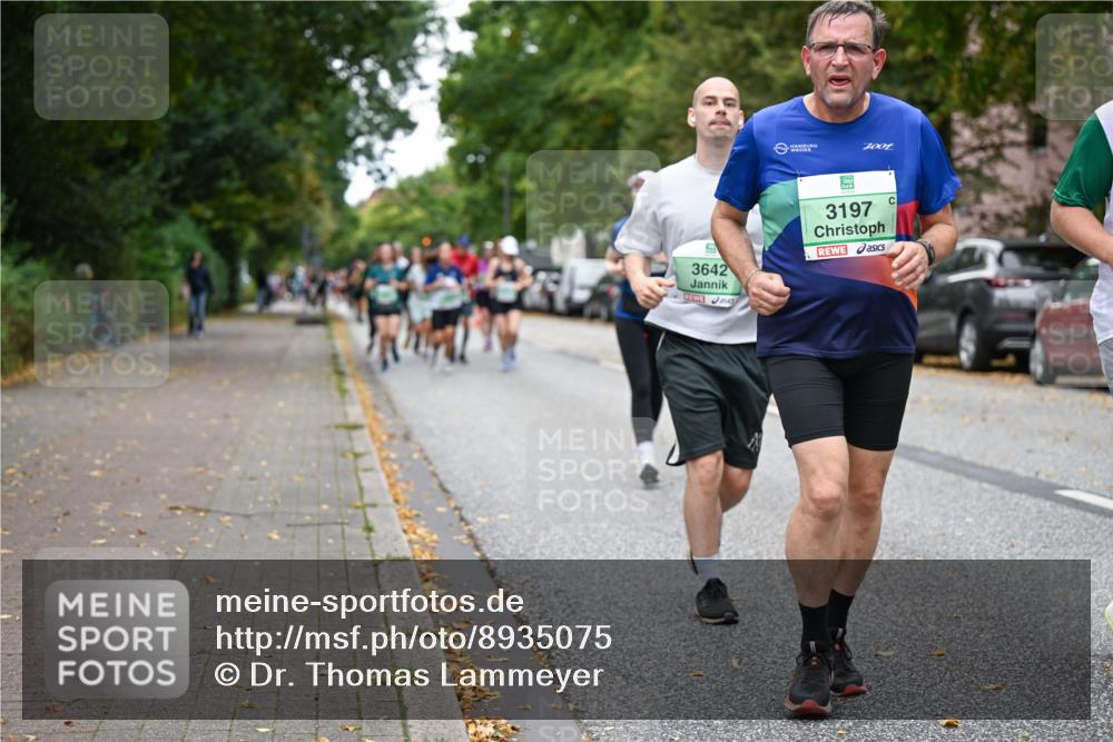 21.09.2025 - PSD Bank Halbmarathon Dr. Thomas Lammeyer http://msf.ph/oto/8935075 21.09.2025 10:57:48 Laufen 7001, 3642, 3197 meine-sportfotos.de