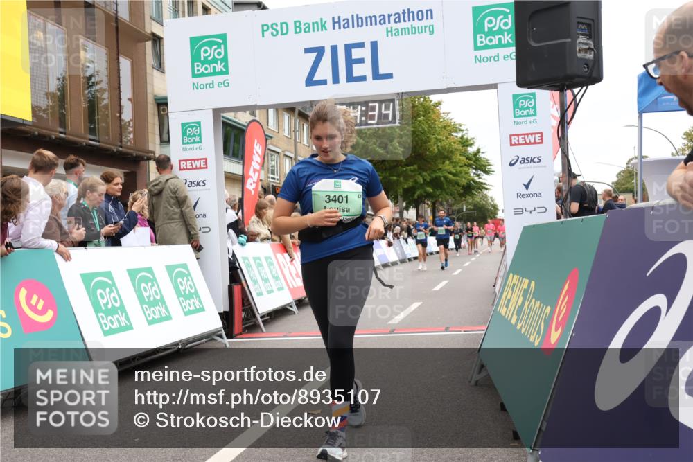 21.09.2025 - PSD Bank Halbmarathon Strokosch-Dieckow http://msf.ph/oto/8935107 21.09.2025 12:33:58 Ziel 3401 meine-sportfotos.de