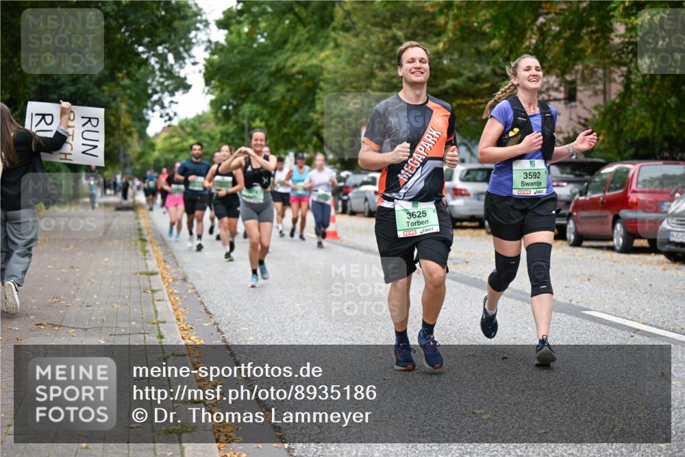 21.09.2025 - PSD Bank Halbmarathon Dr. Thomas Lammeyer http://msf.ph/oto/8935186 21.09.2025 10:58:05 Laufen 170, 3625, 3592 meine-sportfotos.de