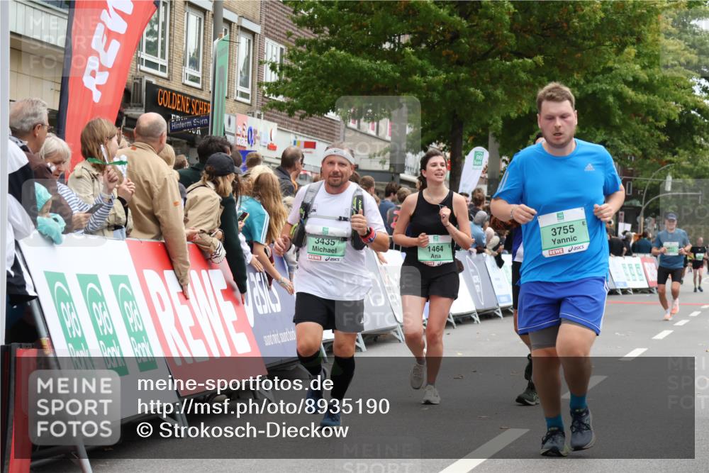 21.09.2025 - PSD Bank Halbmarathon Strokosch-Dieckow http://msf.ph/oto/8935190 21.09.2025 12:34:31 Ziel 1464, 3435, 3755, 3953 meine-sportfotos.de