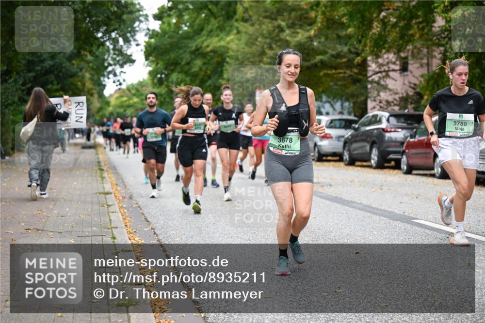 21.09.2025 - PSD Bank Halbmarathon Dr. Thomas Lammeyer http://msf.ph/oto/8935211 21.09.2025 10:58:08 Laufen 417, 3678, 3789 meine-sportfotos.de