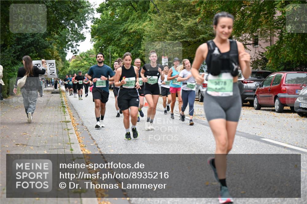 21.09.2025 - PSD Bank Halbmarathon Dr. Thomas Lammeyer http://msf.ph/oto/8935216 21.09.2025 10:58:09 Laufen 4043, 2773, 1417, 16, 3425, 3442, 5878, 491 meine-sportfotos.de