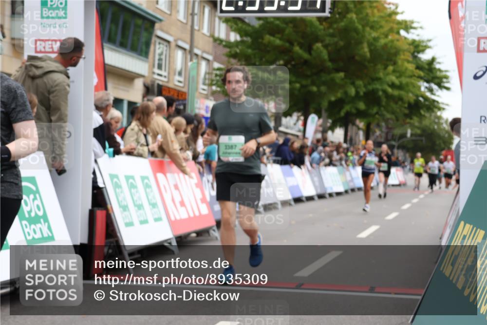 21.09.2025 - PSD Bank Halbmarathon Strokosch-Dieckow http://msf.ph/oto/8935309 21.09.2025 12:35:18 Ziel 1341, 1680, 3387, 3811 meine-sportfotos.de
