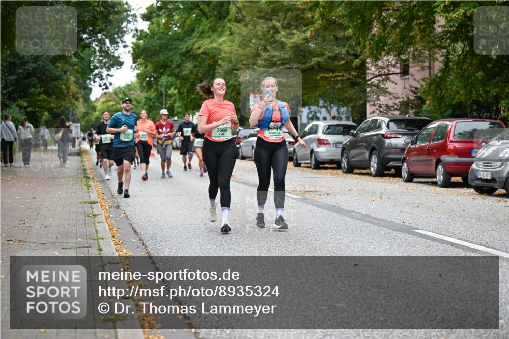 21.09.2025 - PSD Bank Halbmarathon Dr. Thomas Lammeyer http://msf.ph/oto/8935324 21.09.2025 10:58:22 Laufen 13418, 3600, 1030, 4915 meine-sportfotos.de