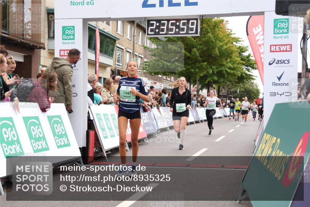 21.09.2025 - PSD Bank Halbmarathon Strokosch-Dieckow http://msf.ph/oto/8935325 21.09.2025 12:35:23 Ziel 1279, 1341, 3387, 3811, 3883 meine-sportfotos.de