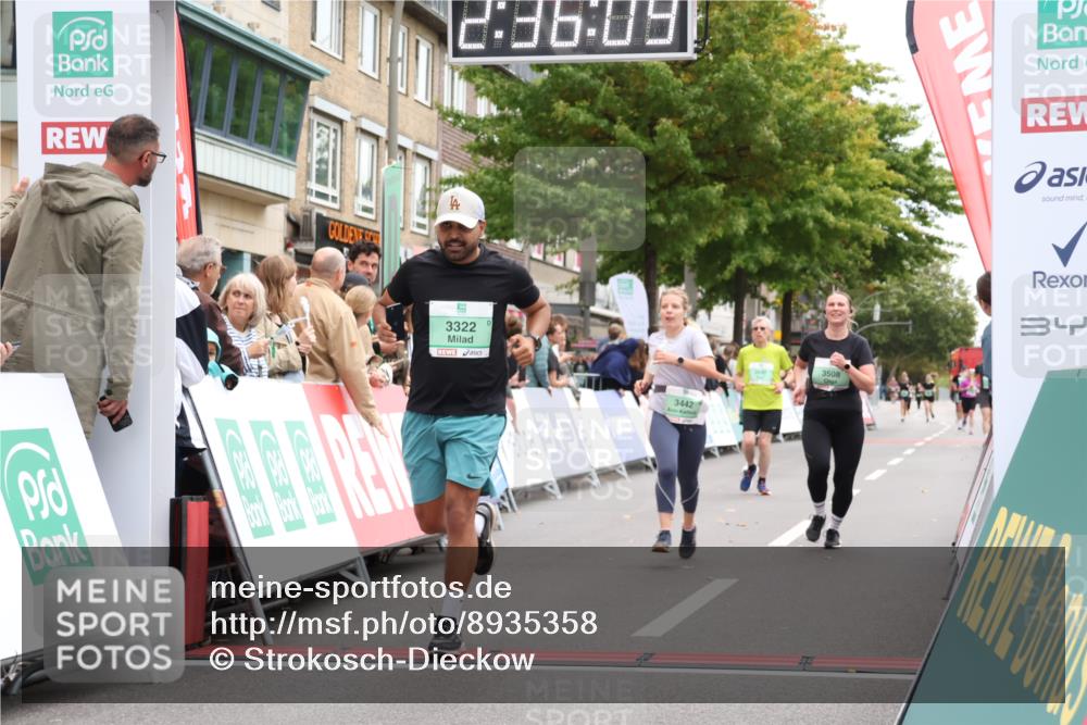 21.09.2025 - PSD Bank Halbmarathon Strokosch-Dieckow http://msf.ph/oto/8935358 21.09.2025 12:35:33 Ziel 1278, 3322, 3442, 3508 meine-sportfotos.de