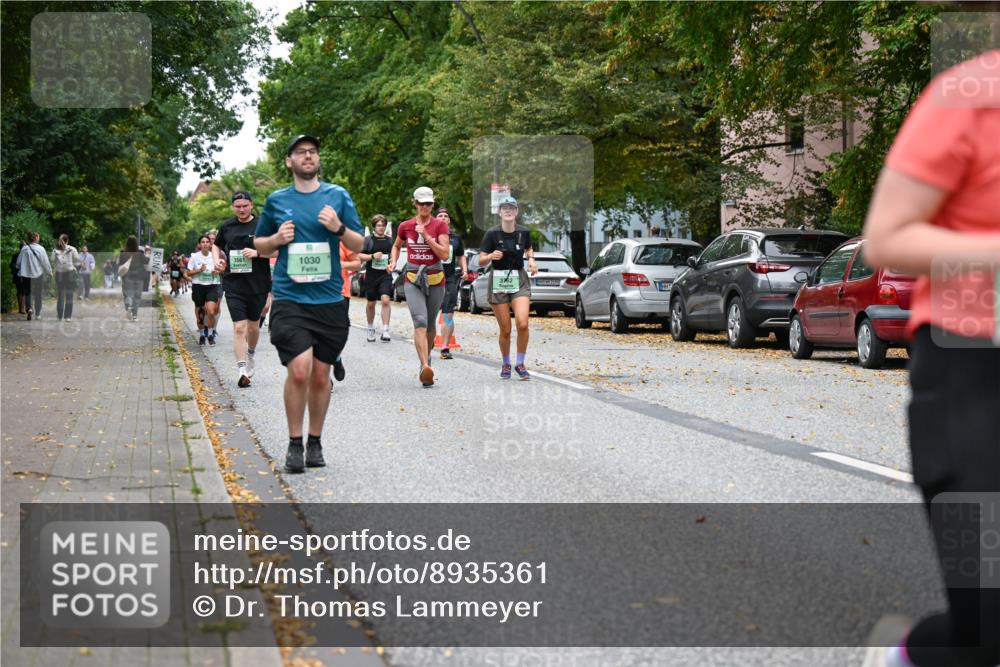 21.09.2025 - PSD Bank Halbmarathon Dr. Thomas Lammeyer http://msf.ph/oto/8935361 21.09.2025 10:58:25 Laufen 1030, 3762 meine-sportfotos.de