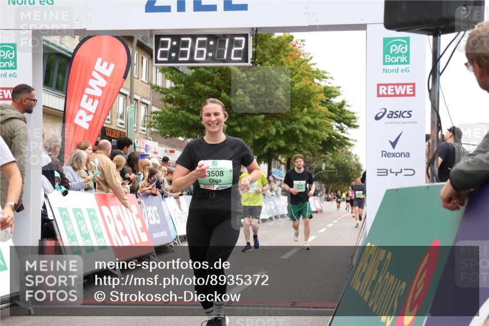 21.09.2025 - PSD Bank Halbmarathon Strokosch-Dieckow http://msf.ph/oto/8935372 21.09.2025 12:35:36 Ziel 1278, 2524, 3322, 3442, 3508 meine-sportfotos.de