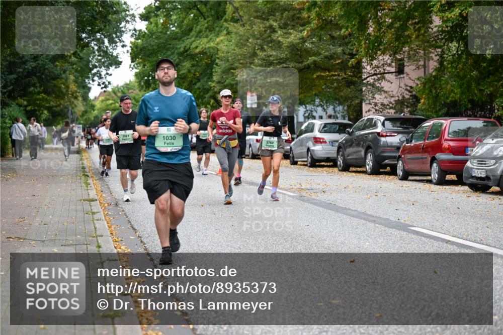 21.09.2025 - PSD Bank Halbmarathon Dr. Thomas Lammeyer http://msf.ph/oto/8935373 21.09.2025 10:58:26 Laufen 3561, 1030, 3762, 14915 meine-sportfotos.de