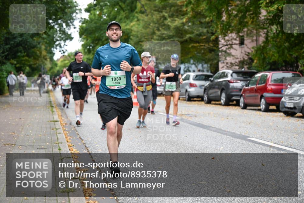 21.09.2025 - PSD Bank Halbmarathon Dr. Thomas Lammeyer http://msf.ph/oto/8935378 21.09.2025 10:58:27 Laufen 1030, 3762 meine-sportfotos.de