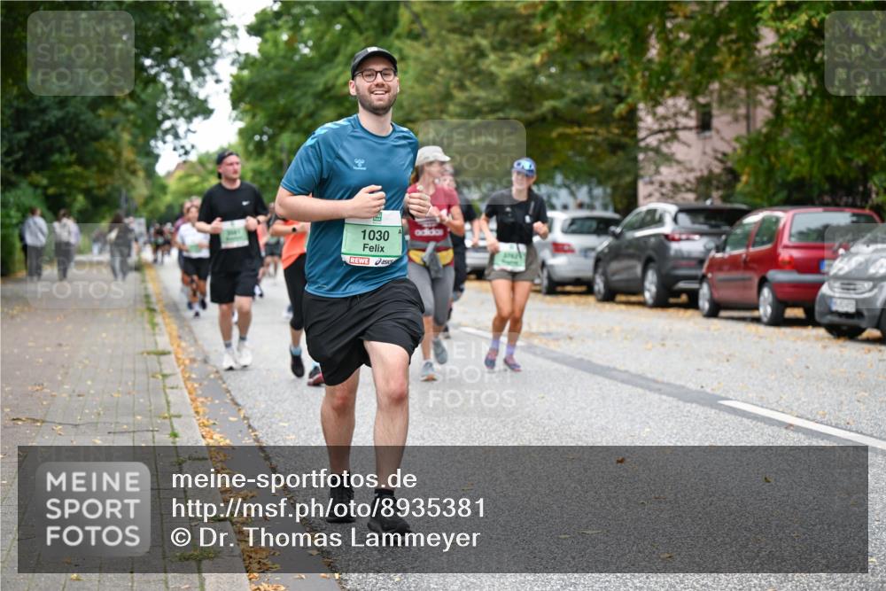 21.09.2025 - PSD Bank Halbmarathon Dr. Thomas Lammeyer http://msf.ph/oto/8935381 21.09.2025 10:58:27 Laufen 1030 meine-sportfotos.de
