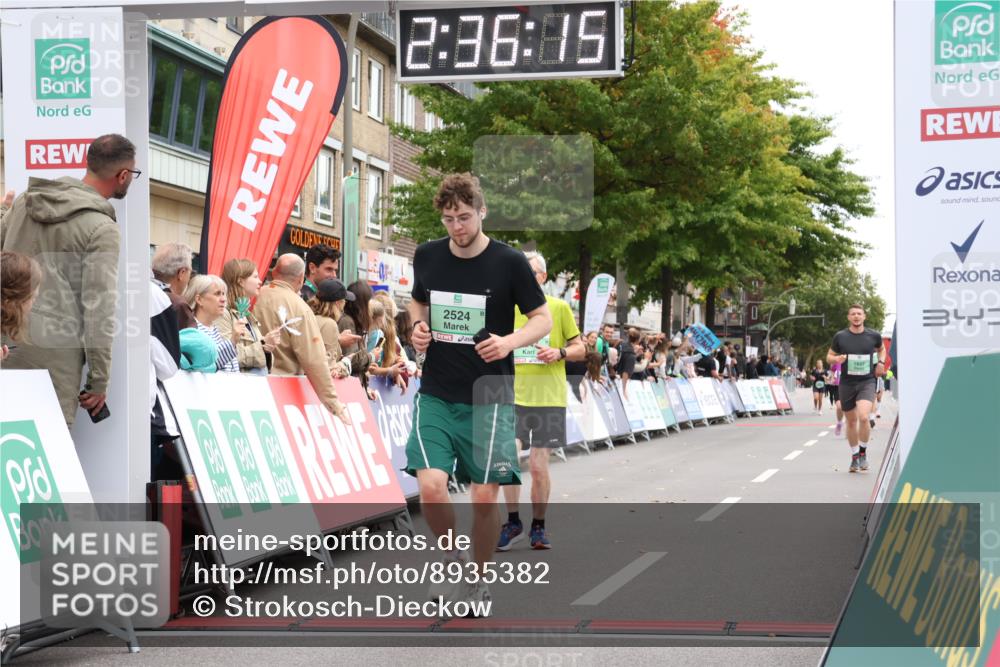 21.09.2025 - PSD Bank Halbmarathon Strokosch-Dieckow http://msf.ph/oto/8935382 21.09.2025 12:35:39 Ziel 1697, 2524, 2647, 3322, 3442, 3508 meine-sportfotos.de