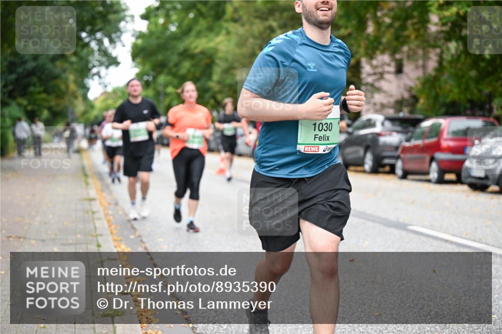 21.09.2025 - PSD Bank Halbmarathon Dr. Thomas Lammeyer http://msf.ph/oto/8935390 21.09.2025 10:58:28 Laufen 0, 1030 meine-sportfotos.de