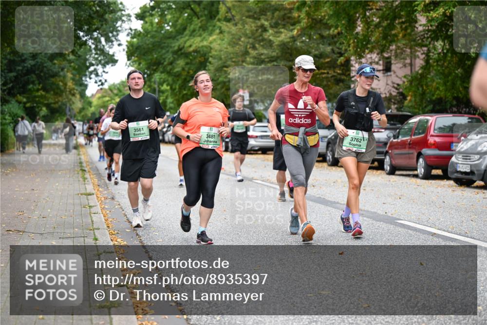 21.09.2025 - PSD Bank Halbmarathon Dr. Thomas Lammeyer http://msf.ph/oto/8935397 21.09.2025 10:58:29 Laufen 3561, 3481, 3762, 14015 meine-sportfotos.de