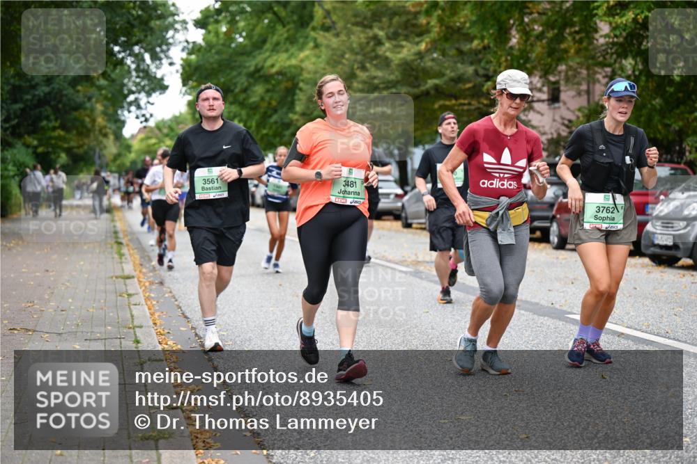 21.09.2025 - PSD Bank Halbmarathon Dr. Thomas Lammeyer http://msf.ph/oto/8935405 21.09.2025 10:58:29 Laufen 3561, 3481, 3762 meine-sportfotos.de
