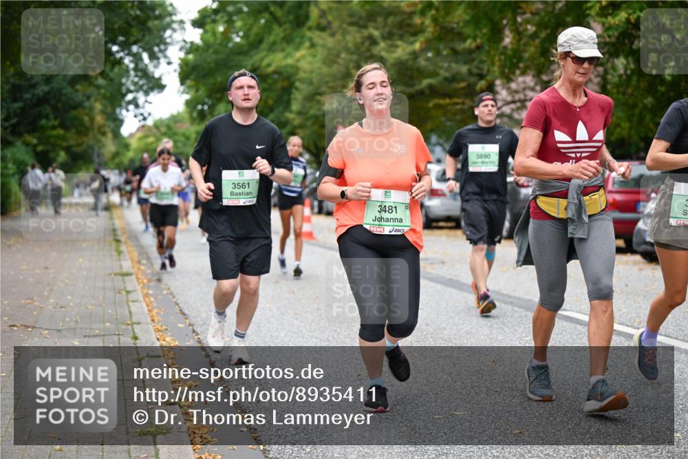 21.09.2025 - PSD Bank Halbmarathon Dr. Thomas Lammeyer http://msf.ph/oto/8935411 21.09.2025 10:58:30 Laufen 3561, 3481, 3890 meine-sportfotos.de