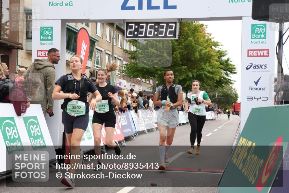 21.09.2025 - PSD Bank Halbmarathon Strokosch-Dieckow http://msf.ph/oto/8935443 21.09.2025 12:35:56 Ziel 3404, 3499, 3502, 3650, 3664 meine-sportfotos.de