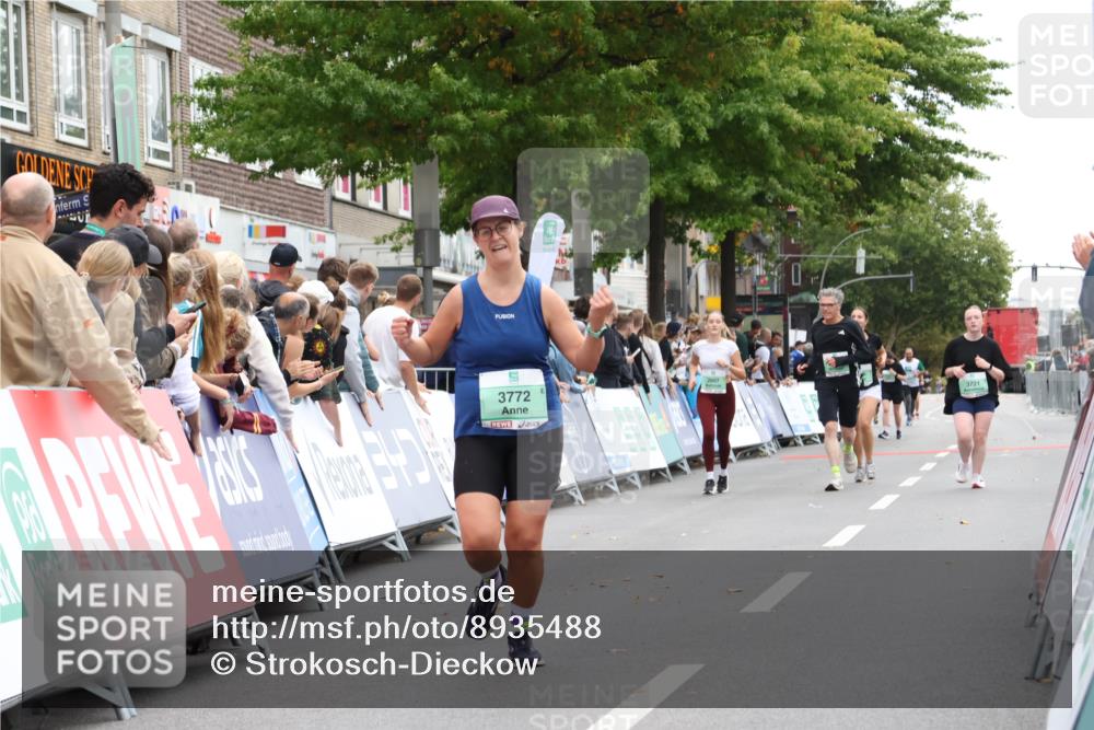 21.09.2025 - PSD Bank Halbmarathon Strokosch-Dieckow http://msf.ph/oto/8935488 21.09.2025 12:36:42 Ziel 3772 meine-sportfotos.de