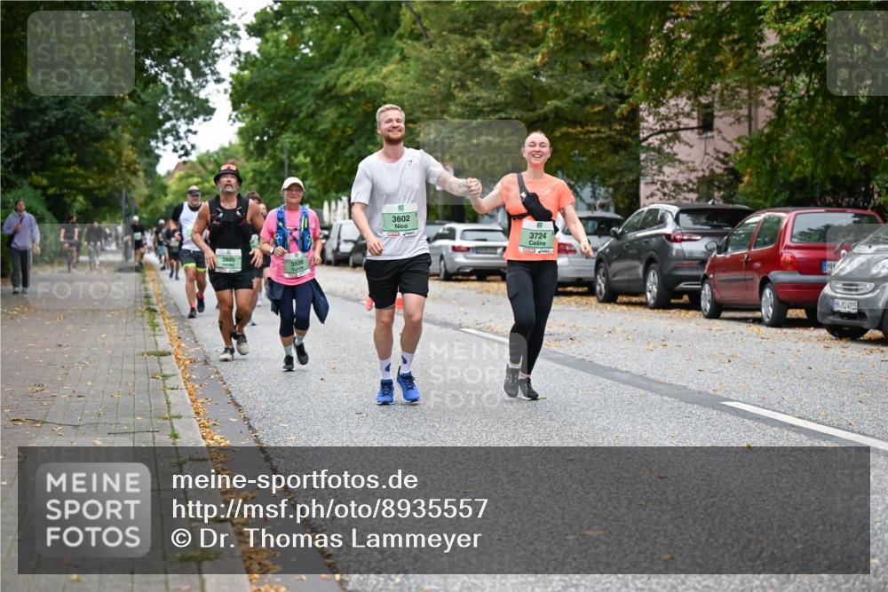 21.09.2025 - PSD Bank Halbmarathon Dr. Thomas Lammeyer http://msf.ph/oto/8935557 21.09.2025 10:58:50 Laufen 3880, 3550, 3602, 9, 3724, 4915 meine-sportfotos.de