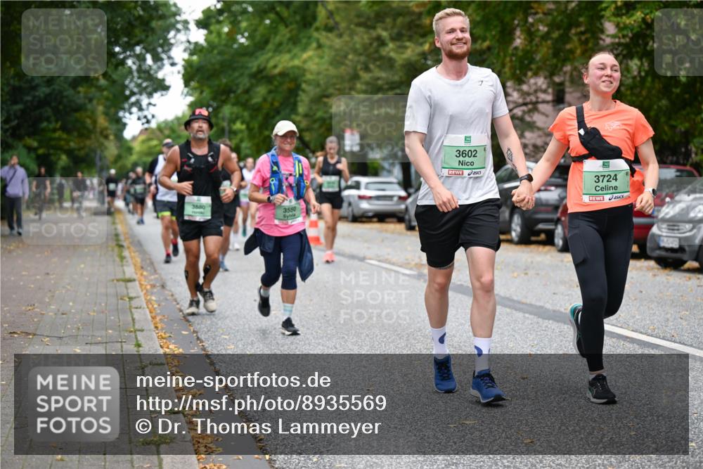 21.09.2025 - PSD Bank Halbmarathon Dr. Thomas Lammeyer http://msf.ph/oto/8935569 21.09.2025 10:58:52 Laufen 3880, 3550, 3602, 3724, 18, 413 meine-sportfotos.de