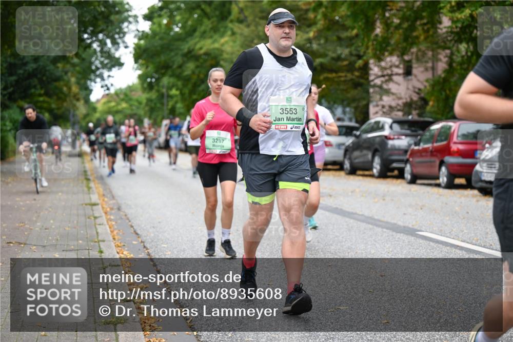 21.09.2025 - PSD Bank Halbmarathon Dr. Thomas Lammeyer http://msf.ph/oto/8935608 21.09.2025 10:58:58 Laufen 3287, 3553 meine-sportfotos.de