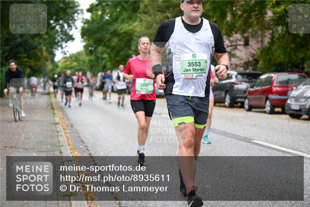 21.09.2025 - PSD Bank Halbmarathon Dr. Thomas Lammeyer http://msf.ph/oto/8935611 21.09.2025 10:58:58 Laufen 3287, 3553 meine-sportfotos.de