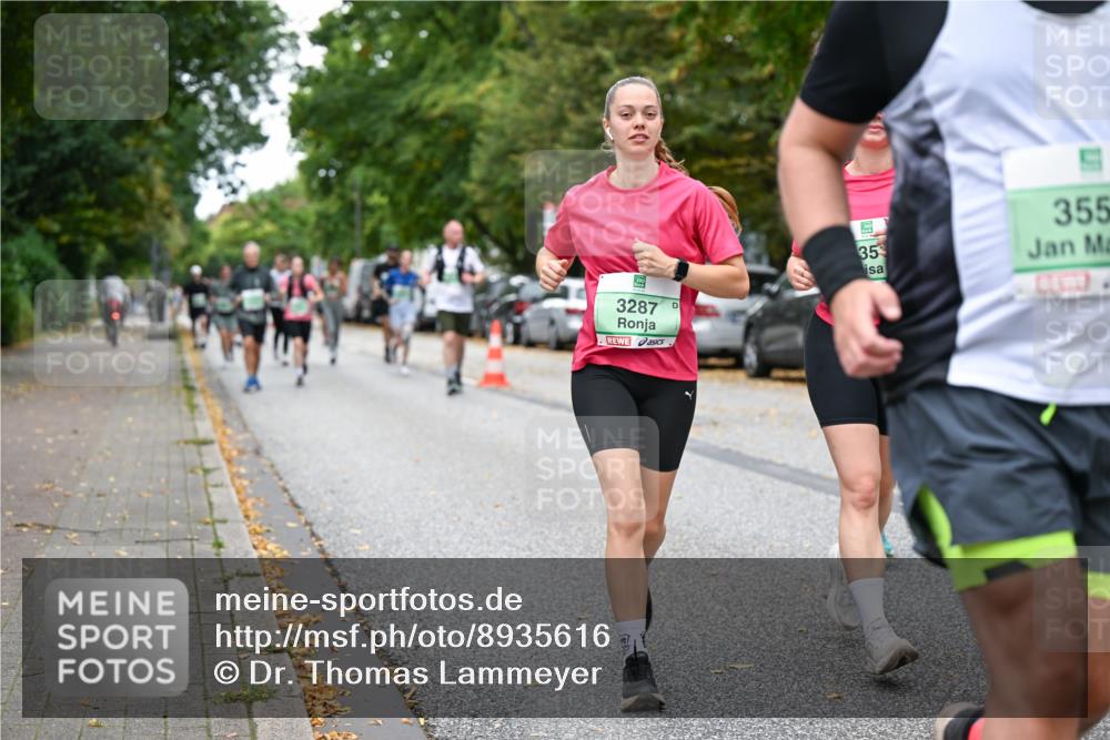 21.09.2025 - PSD Bank Halbmarathon Dr. Thomas Lammeyer http://msf.ph/oto/8935616 21.09.2025 10:58:59 Laufen 3287, 35, 355 meine-sportfotos.de