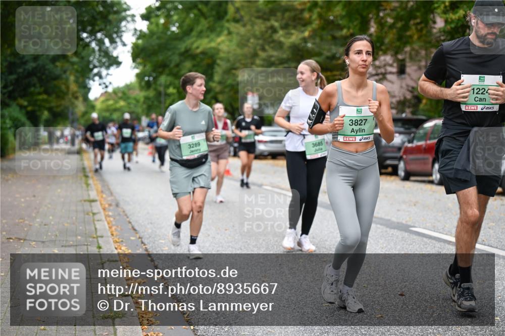 21.09.2025 - PSD Bank Halbmarathon Dr. Thomas Lammeyer http://msf.ph/oto/8935667 21.09.2025 10:59:10 Laufen 3289, 3685, 3827, 1224 meine-sportfotos.de