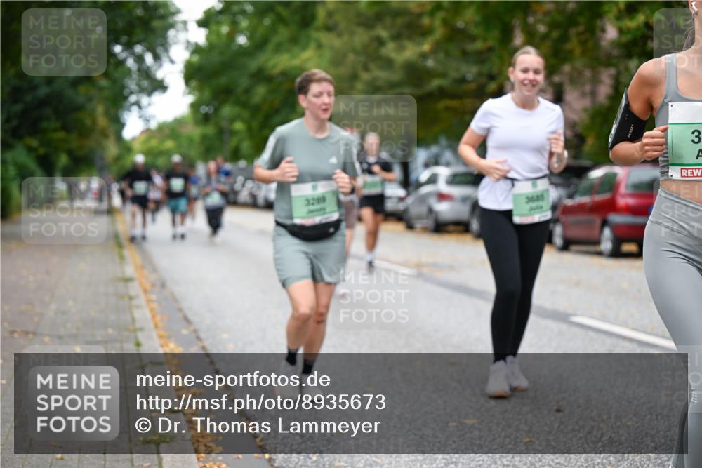 21.09.2025 - PSD Bank Halbmarathon Dr. Thomas Lammeyer http://msf.ph/oto/8935673 21.09.2025 10:59:11 Laufen 3289, 3645, 3 meine-sportfotos.de