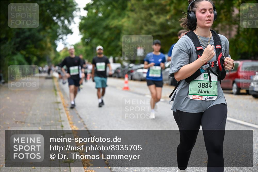 21.09.2025 - PSD Bank Halbmarathon Dr. Thomas Lammeyer http://msf.ph/oto/8935705 21.09.2025 10:59:21 Laufen 3834 meine-sportfotos.de
