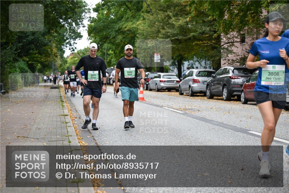 21.09.2025 - PSD Bank Halbmarathon Dr. Thomas Lammeyer http://msf.ph/oto/8935717 21.09.2025 10:59:23 Laufen 3271, 3322, 3806 meine-sportfotos.de
