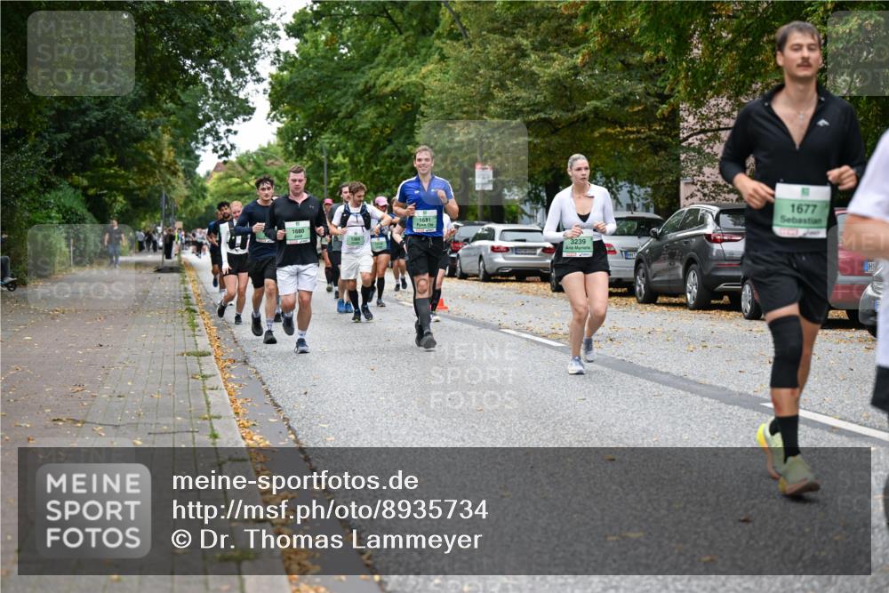 21.09.2025 - PSD Bank Halbmarathon Dr. Thomas Lammeyer http://msf.ph/oto/8935734 21.09.2025 10:59:30 Laufen 1680, 1384, 1681, 3239, 1677 meine-sportfotos.de