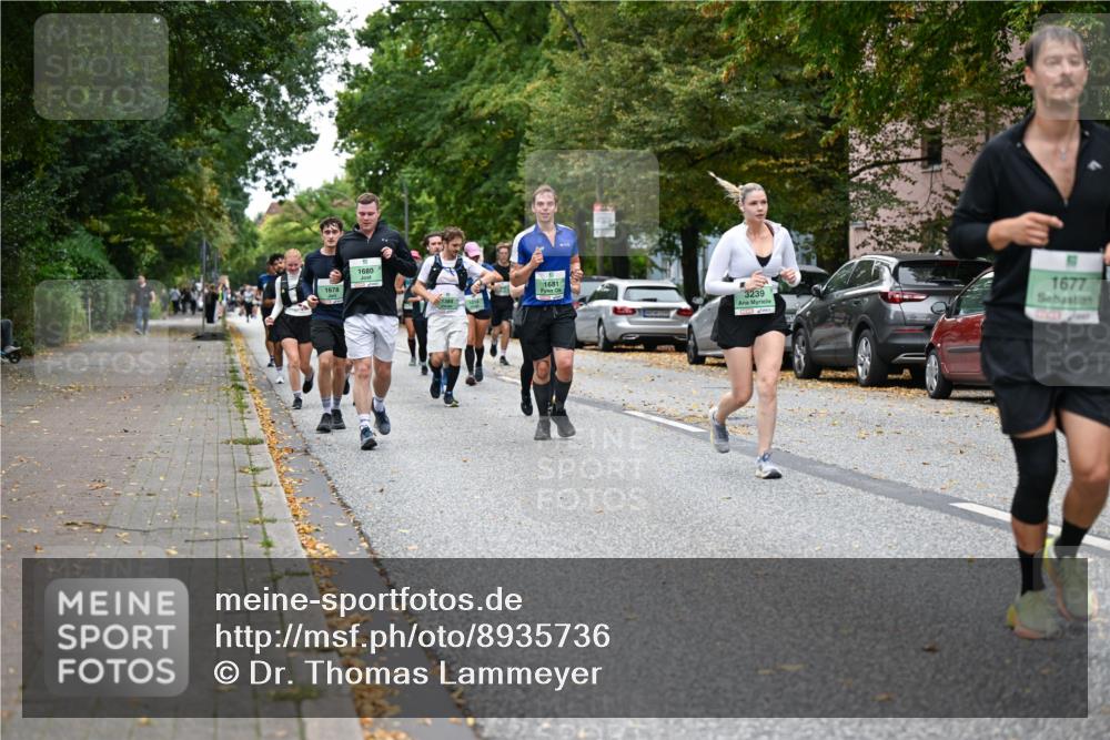 21.09.2025 - PSD Bank Halbmarathon Dr. Thomas Lammeyer http://msf.ph/oto/8935736 21.09.2025 10:59:30 Laufen 1678, 1680, 1681, 1384214, 3239, 1677 meine-sportfotos.de