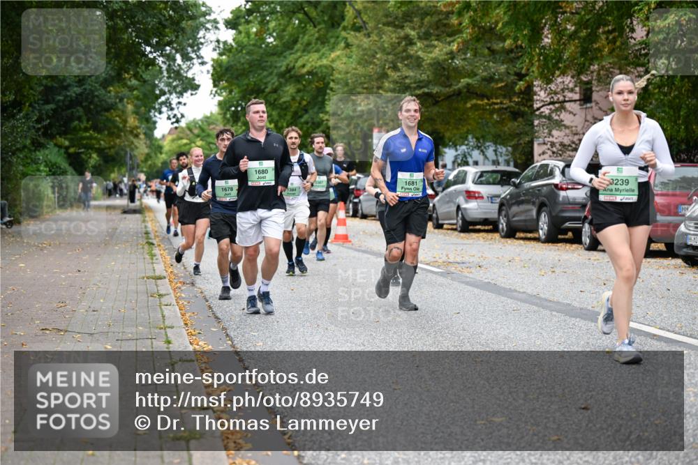 21.09.2025 - PSD Bank Halbmarathon Dr. Thomas Lammeyer http://msf.ph/oto/8935749 21.09.2025 10:59:32 Laufen 1680, 33871, 1678, 1384, 1681, 3239 meine-sportfotos.de